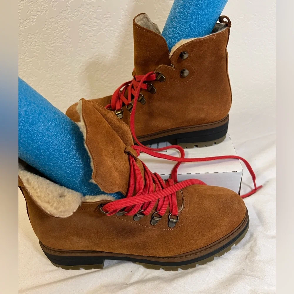 AVELLINI Sherpa‎ Boot Rust Brown US 8 EU 39 Suede Ankle NWOB Lined Spain Leather